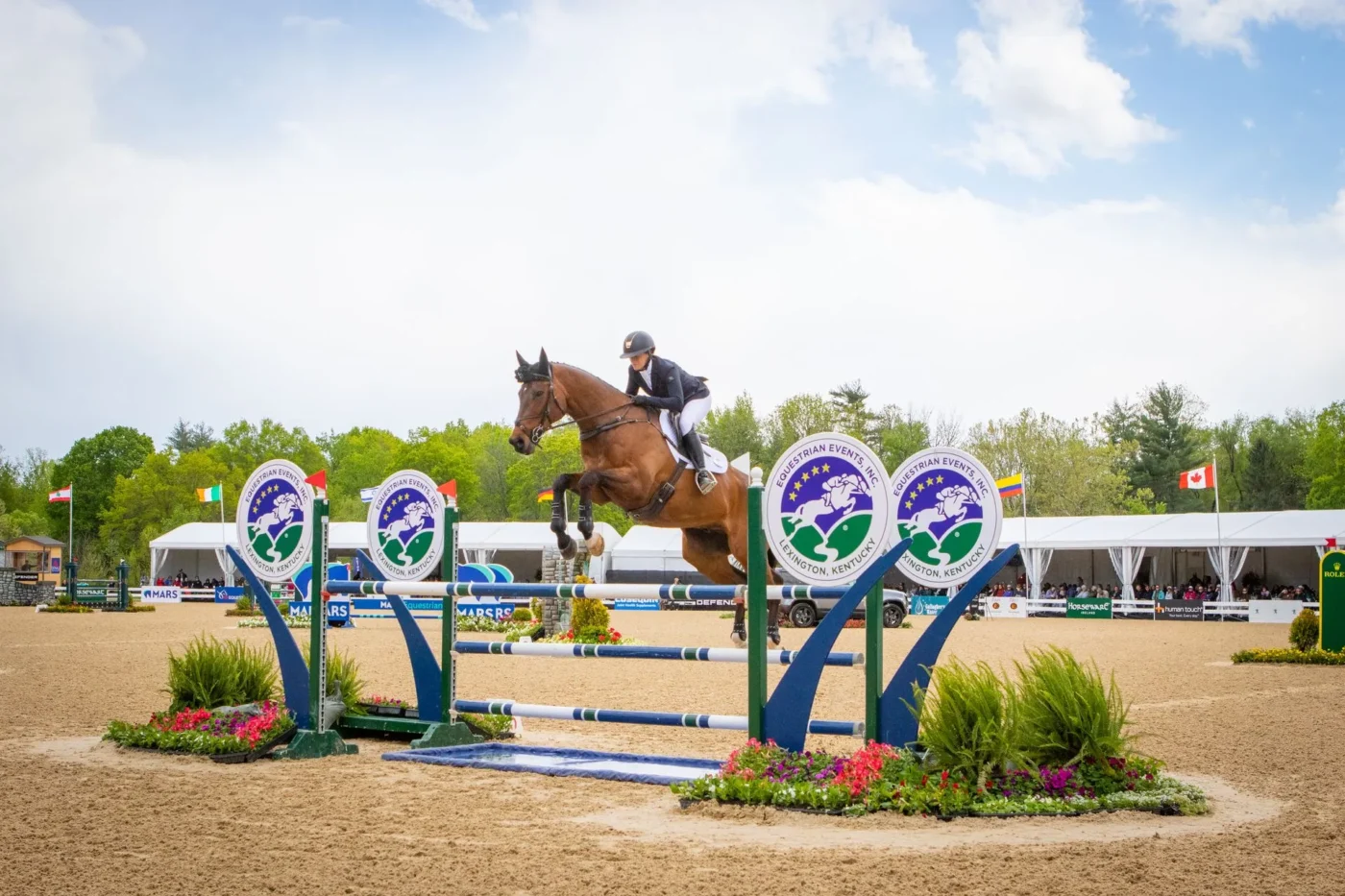 Defender Kentucky Three-Day Event horse jumping competition